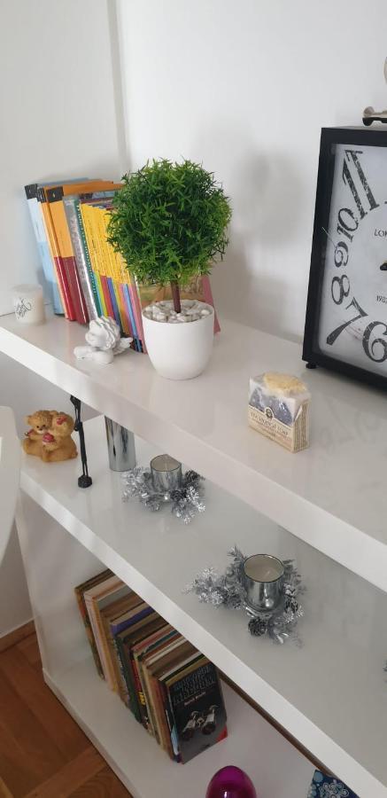 Apartman Aura Zagabria Esterno foto