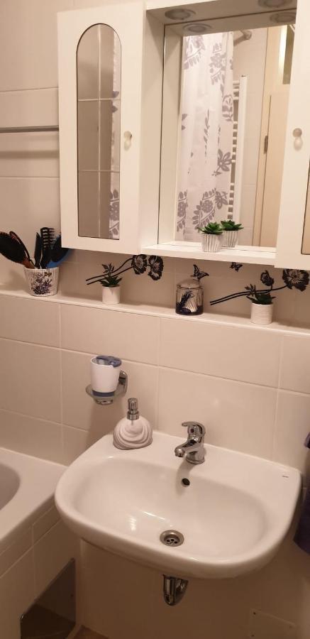 Apartman Aura Zagabria Esterno foto
